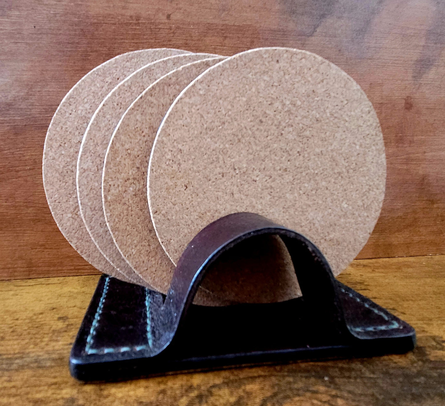Set of 4 Round Coasters w/Stand