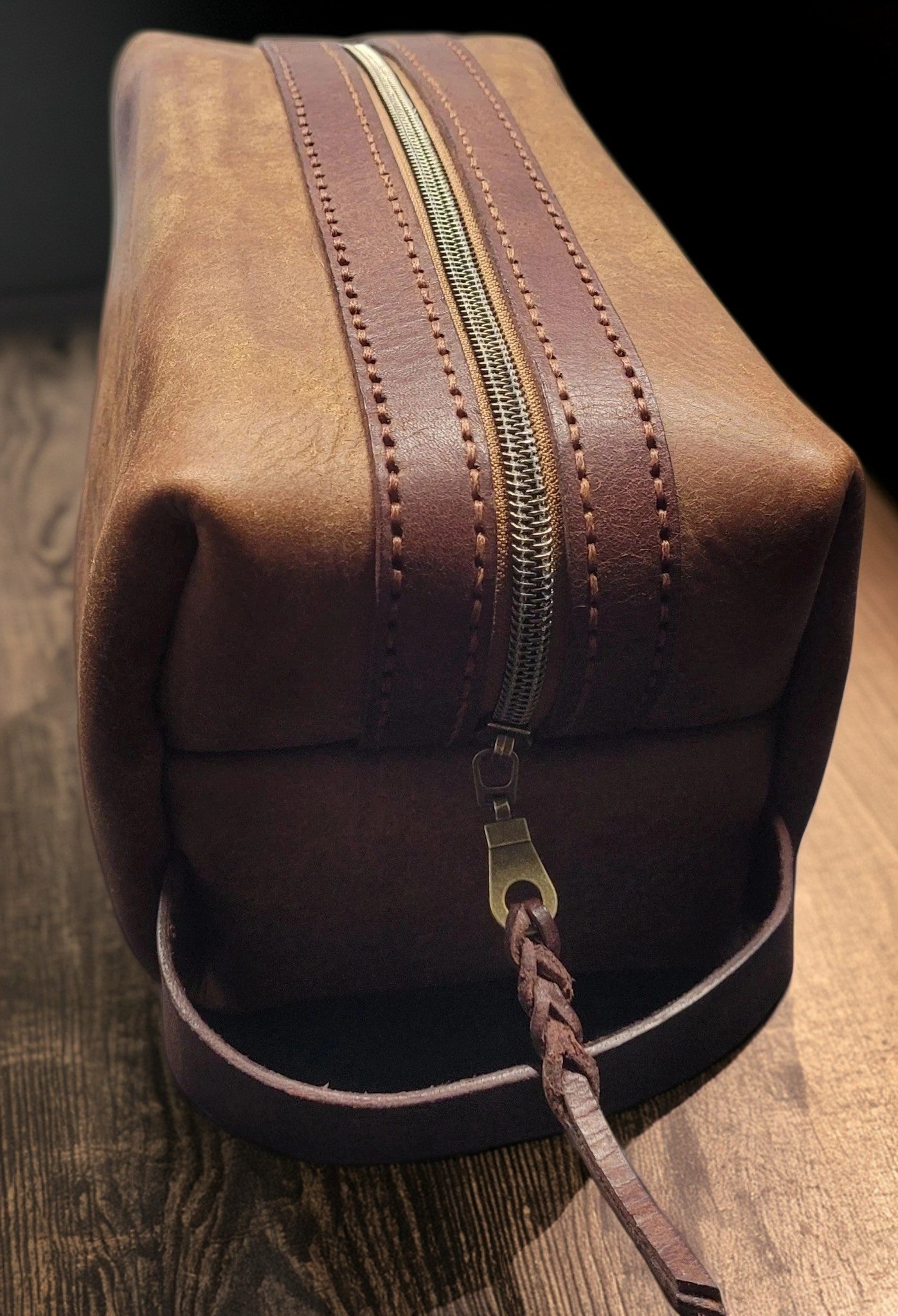 Dopp Kit – Skull Dragon Leather Craft